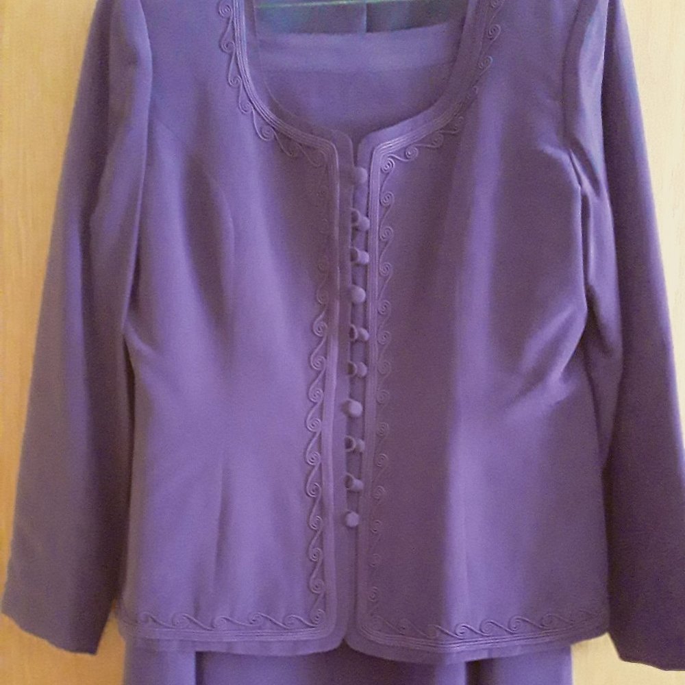 Women's Purple Suit Set -Great for Formal Wedding